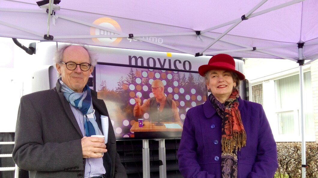 Evelien voor het debat in Maasdriel